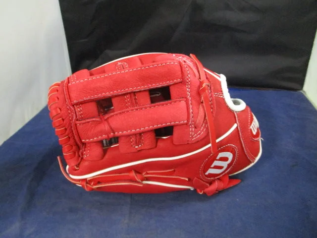 Best baseball gloves for travel teamsNew Wilson A450 All Position 11" Glove - RHT