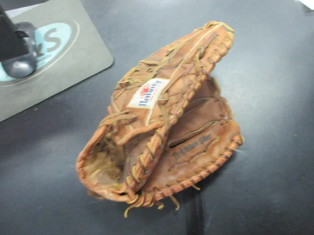 Baseball glove display casesVintage Nokona AMG 175 12" Leather Baseball Glove