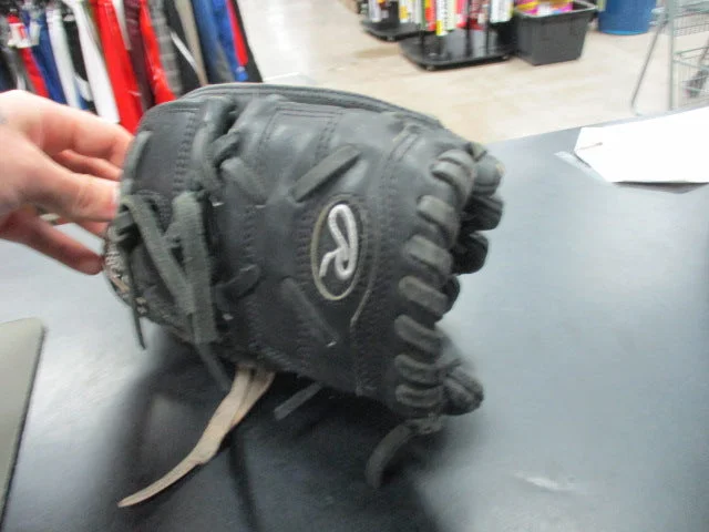 Baseball glove Cyber Monday dealsUsed Rawlings Heart of the Hide PRO205-9BCF 11.75" Baseball Glove