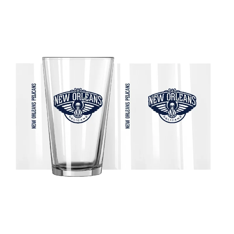 Team cups for marching bandsNew Orleans Pelicans 16oz Gameday Pint Glass