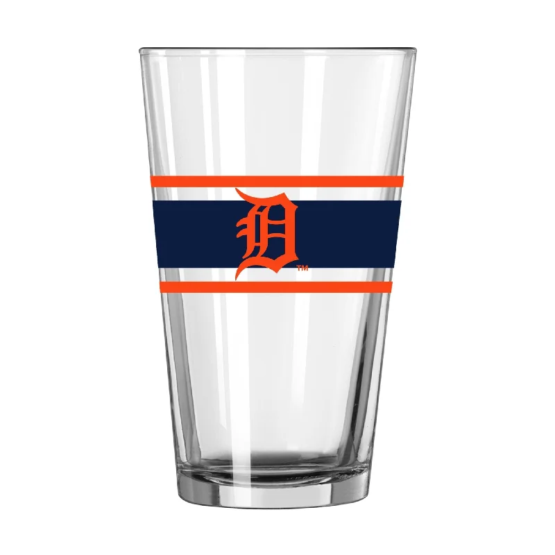 Personalized team trophy designsDetroit Tigers 16oz Stripe Pint Glass