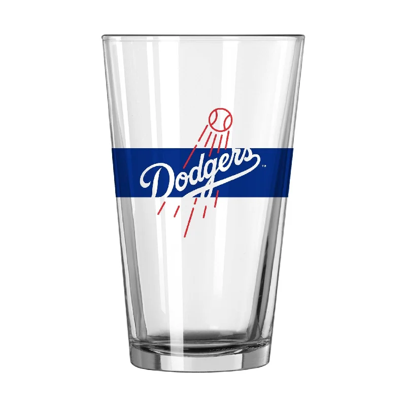 Team cups for robotics teamsLos Angeles Dodgers 16oz Stripe Pint Glass