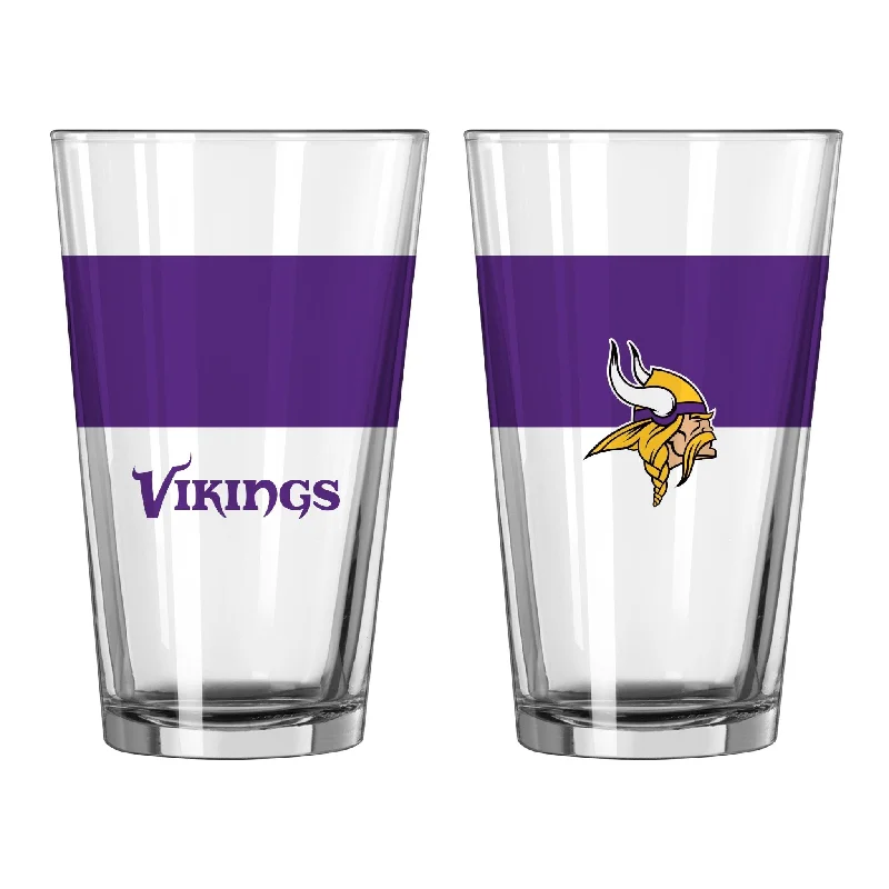 Team cups for school sports eventsMinnesota Vikings 16oz Colorblock Pint Glass